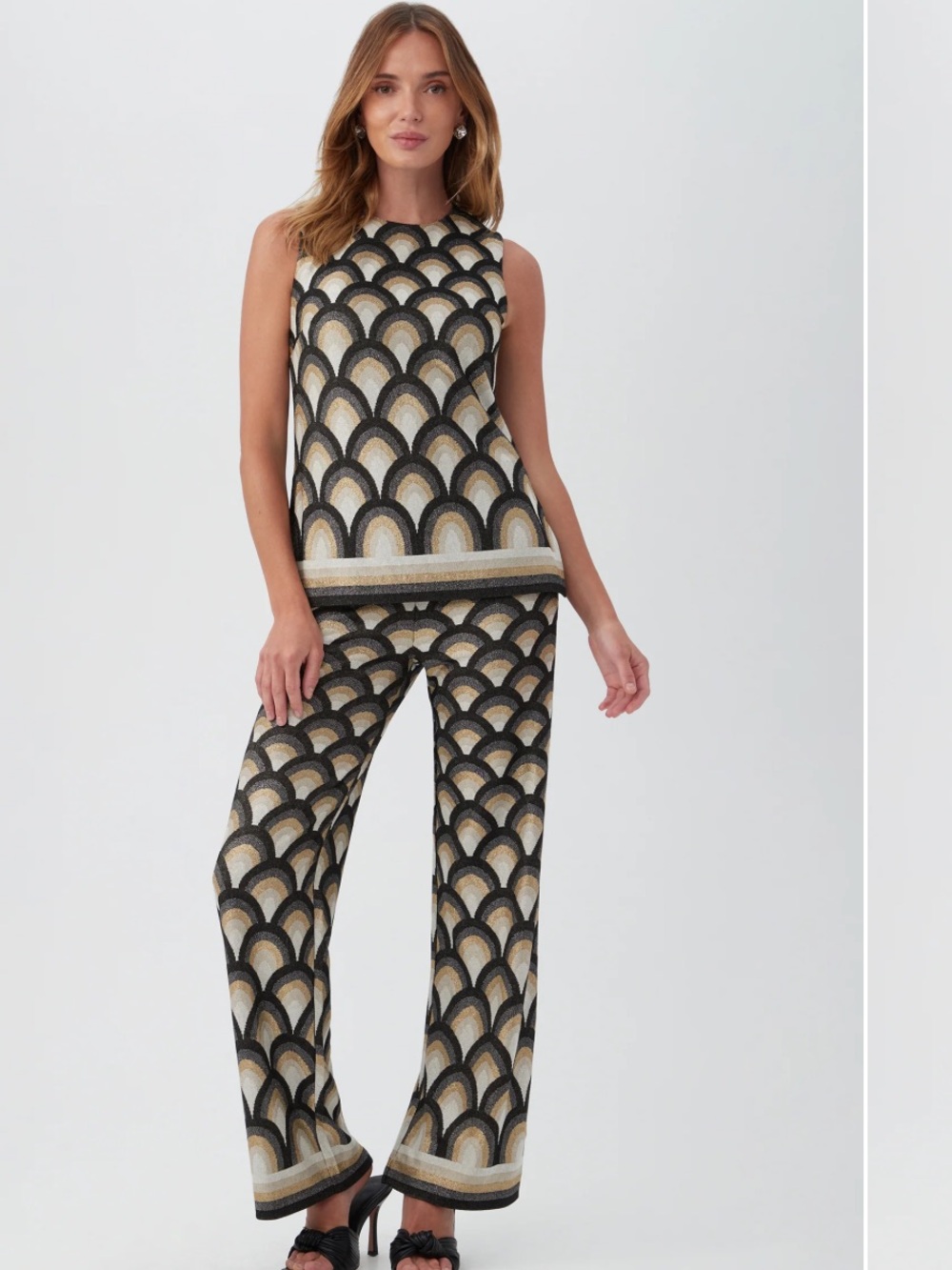 Trina Turk Scallop-Print Wide Leg Pants and sleeveless top. Black and Gold